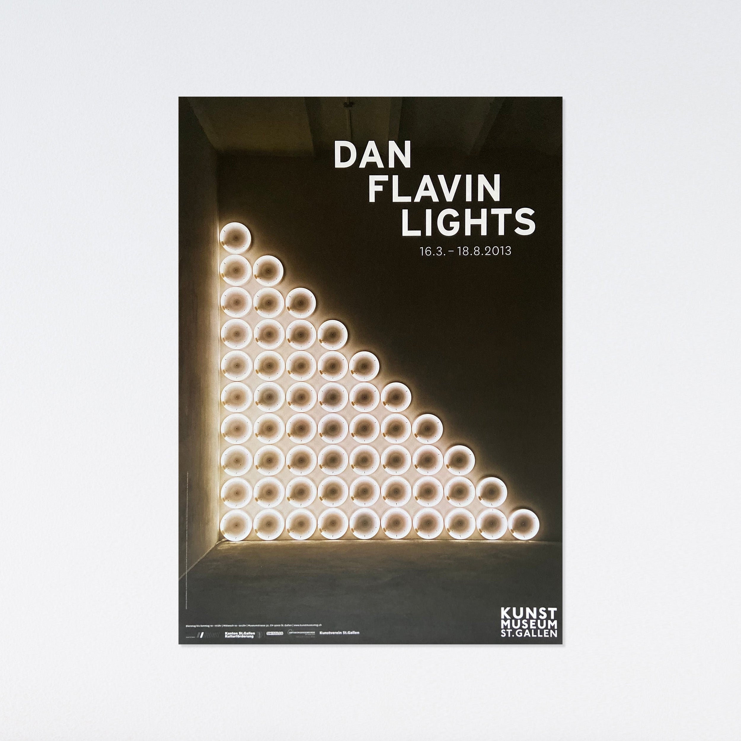 Dan Flavin, Fluorescent Light Sculpture Artist