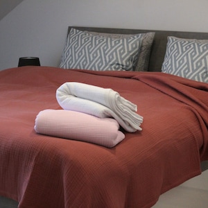 KING MUSLIN GAUZE Coverlet Organic 100 % Cotton Muslin Adult Bedspread Muslin Bedding Wholesale Muslin Gauze Blanket