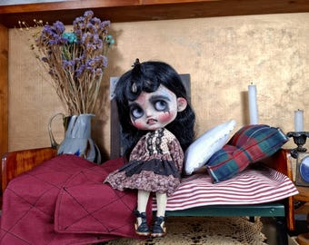 Doll furniture vintage style bed for Blythe Pullip etc Handmade