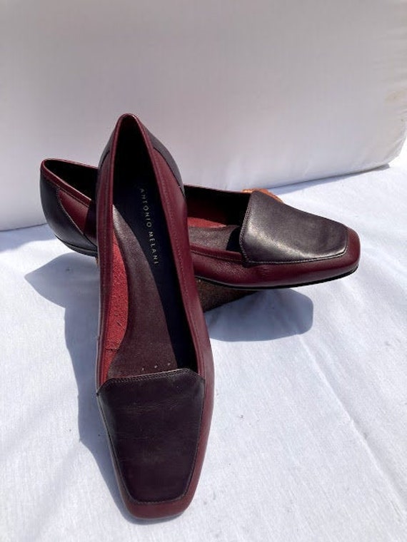 Antonio Melani two-tone Burgandy Loafers. Size 10M