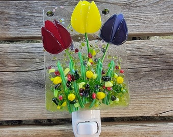 Spring, tulips, fused glass, night light, flowers, floral, Easter, Mother's day, bouquet, seasonal, warm light, nursery, bathroom, bedroom.