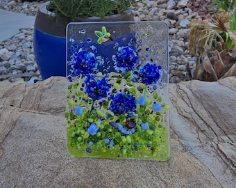 Bachelor button,night light, wildflower, fused glass,bird,nightlight, blue, garden, corn flower, cornflower
