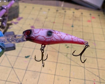 Handmade Custom Painted Fishing Lure - Bleeding Shad - HCL