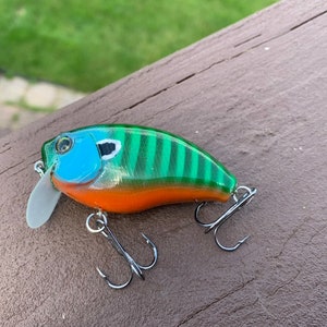 Howell Custom Lures- Big Green - custom painted fishing lure