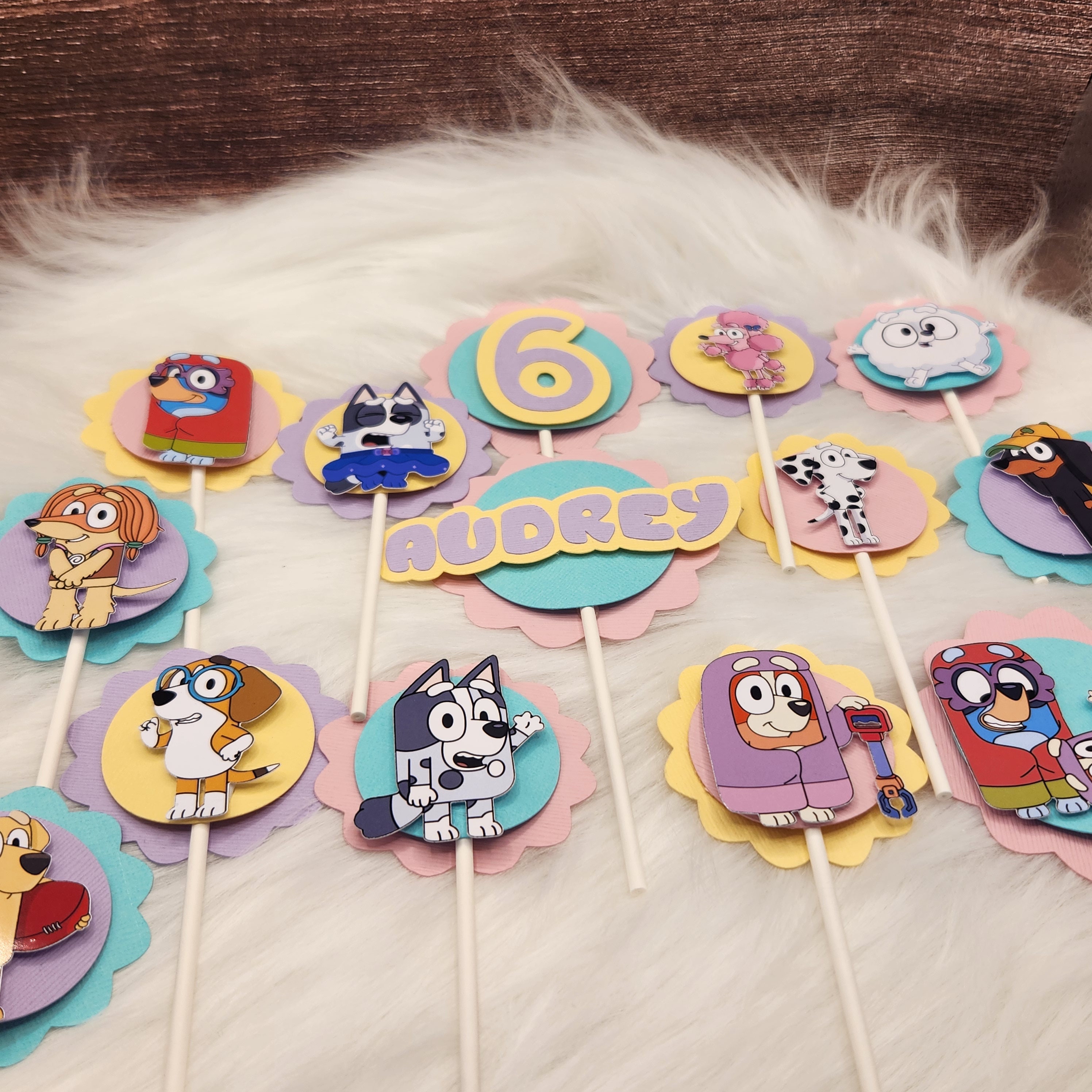 Bluey 3D Cardstock Toppers