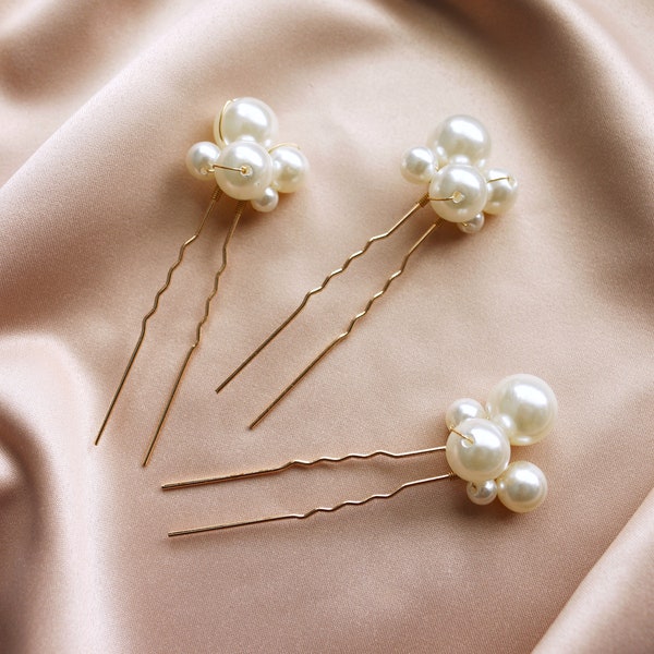 White Pearl Cluster Hair Pins Bridal Accessories