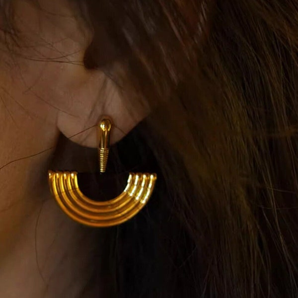 Gold Semi-Circle Earring with Black Agate