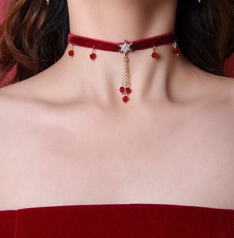 Red Velvet Tight Choker Necklace With Snowflake Charm Layered