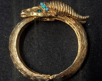 Richelieu Goldtone Ran Bangle Bracelet (Gb5)