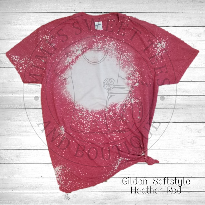 Download Gildan soft-style Heather red mock-up flatlay bleached | Etsy