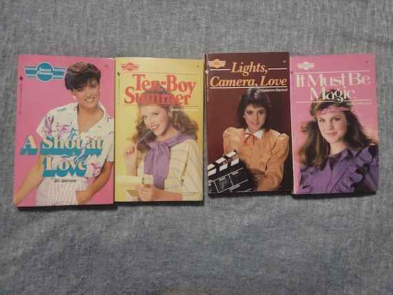 Sweet Dreams - World's Best Selling Teen Romance Series - 1980s