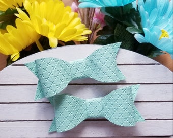 Small hair bows (sold as pigtail sets also)