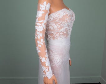 Custom Lace Bridal Sleeves: Fingerless Tulle Wedding Gloves
