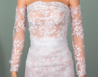 Chantilly Lace Wedding Sleeves: Ivory Fingerless Gloves, Personalized Bridal