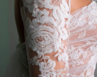 Customized Champagne Long Lace Detachable Bridal Sleeves