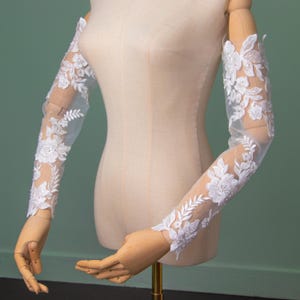 Lace Wedding Dress Sleeves Lace Bridal Sleeves Ivory Fingerless Gloves, Personalized Wedding Sleeves,off-shoulder gloves,Tulle bridal gloves