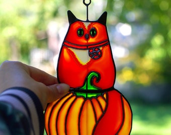 Red cat suncatcher, Halloween stained glass , Cat halloween decor, Halloween ornaments for windows, Pumpkin stained glass suncatcher