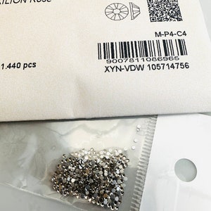 30pcs Tooth Gems Swarovski® Crystals Lead Free Non Hotfix Designs Foiled  Ss8 Rhinestones Flatbacks 