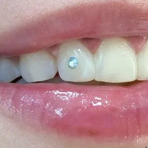 Wholesale Count Tooth Gems, Swarovski Crystals, Lead Free 