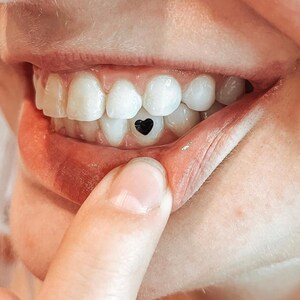 10pcs Tooth Gems Preciosa® Crystal Heart Lead Free Non Hotfix