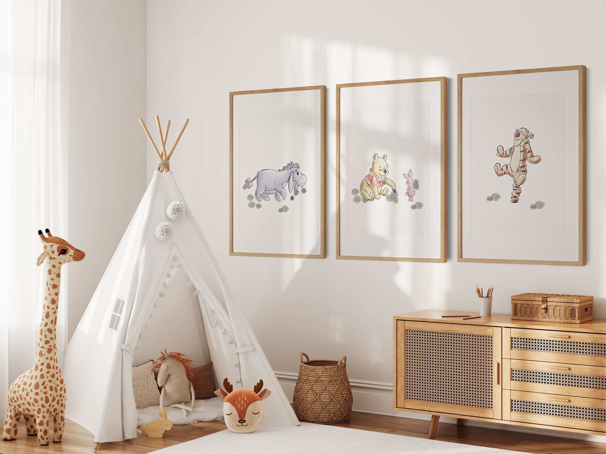 クラシックプー　classic pooh　絵画　3点セット Set of 3 Winnie the Pooh and Friends Wall Art | Classic