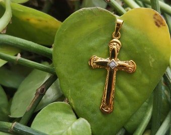 Vintage Gold Diamond Cross Pendant