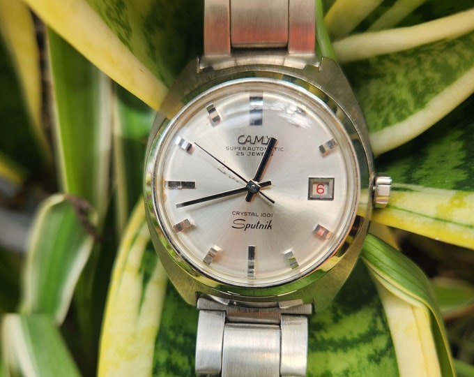 Vintage Camy Crystal 1001 Sputnik Watch