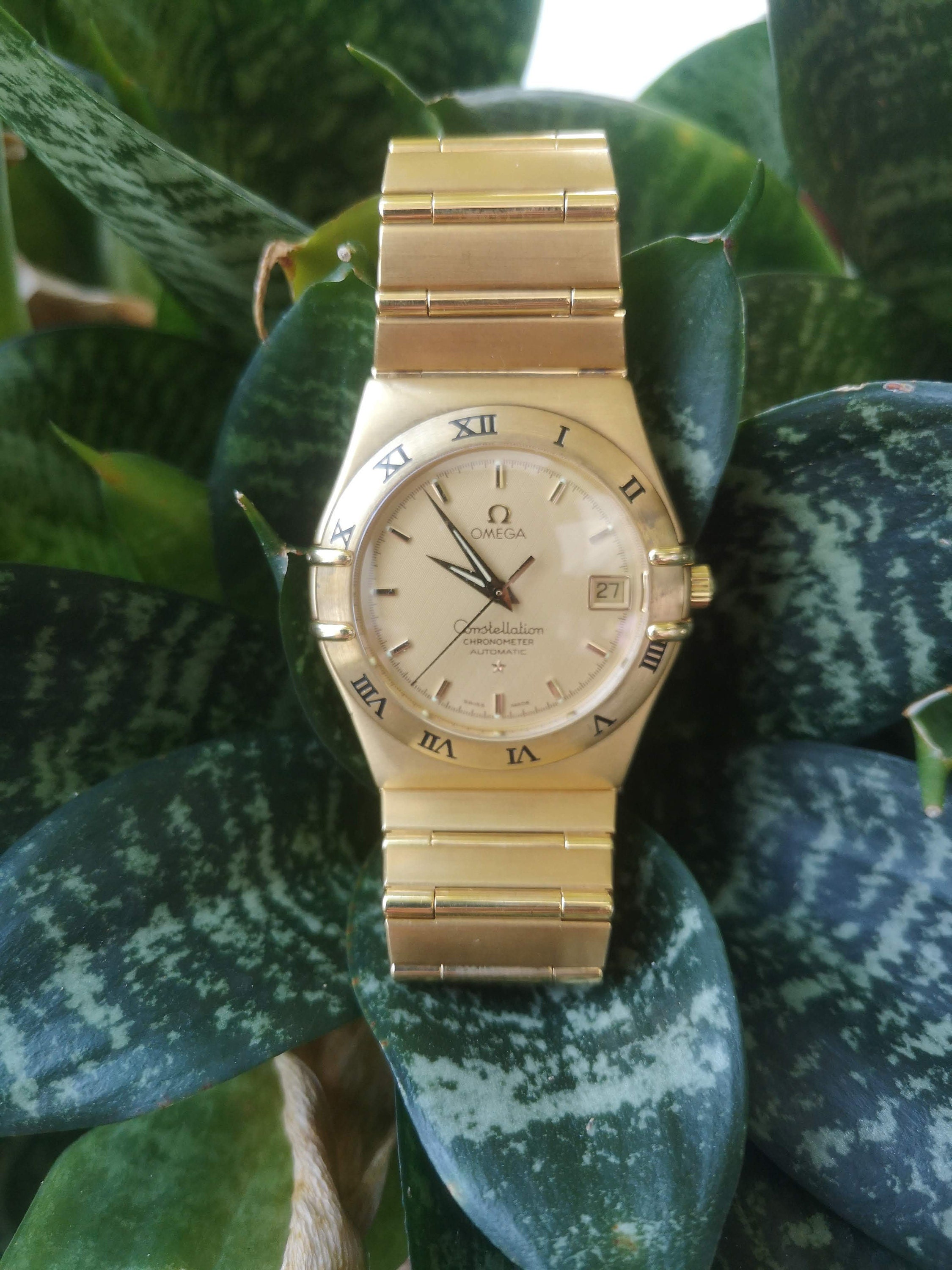 Vintage 18K Gold Omega Constellation 