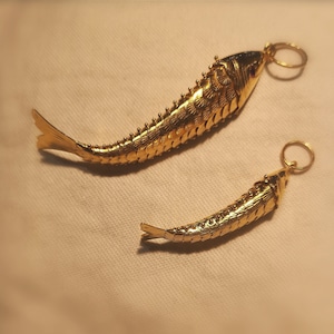Dancing Fish Gold Pendant (Small)