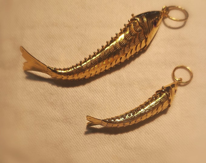 Dancing Fish Gold Pendant (Small)