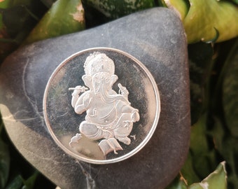 India, 2012 Ganesha Hindu Deity 1 Troy Ounce 999 Pure Silver mint