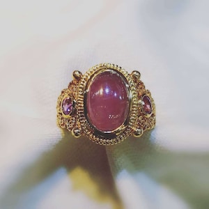 Vintage Filigree Ruby Gold Ring
