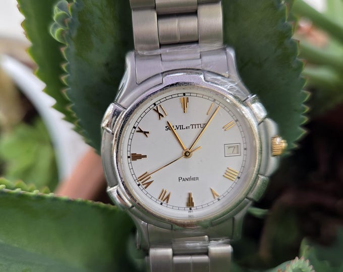 Vintage Solvil et Titus White Face Watch