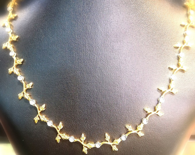Vines Inspire Yellow God Diamond Necklace