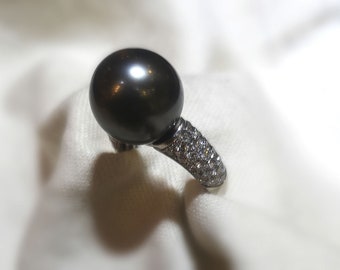 South Sea Midnight Pearl Diamond Ring