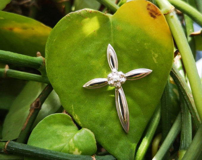 Flower Celtic Diamond Cross Pendant