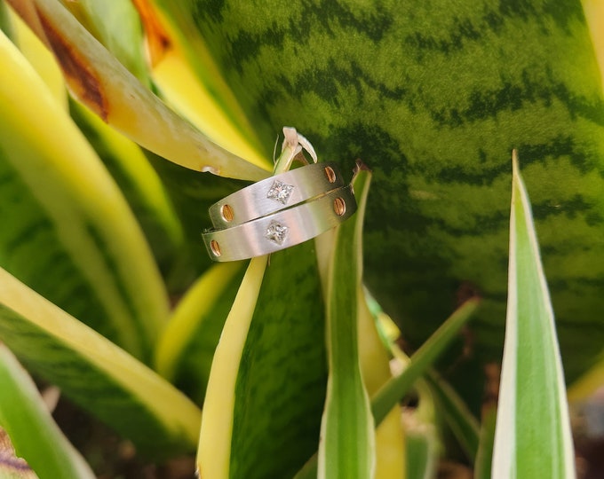 Screws inspired 18K White Gold Square Diamonds Couple Ring set