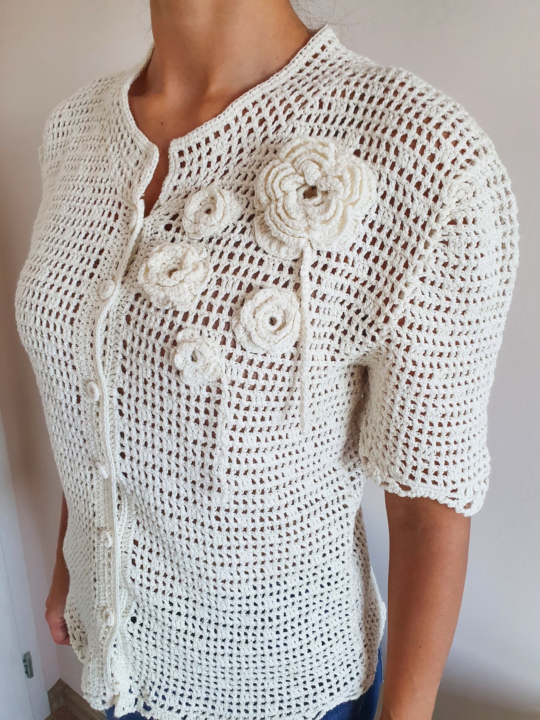 WHITE CROCHET SHORT SLEEVE CARDIGAN
