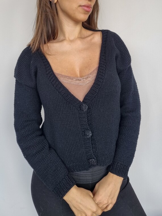 Black Wool Cardigan Sweater for Women V 