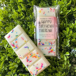 Happy Birthday Wax Melt Snap Bars, Personalized name included, Birthday Gift for anyone Birthday Cake Scented.