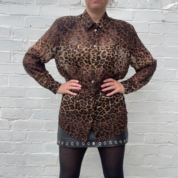 1990s Oversized Leopard Print Button Down Semi Sh… - image 1