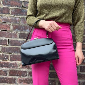 1960er Jahre Schwarze Lack Lack Grandma Bag Top Henkel Tasche