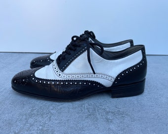 Vintage Black & White All Leather Brogues UK 7 / EUR 40