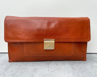 1970s Brown Leather Envelope Style Clutch Bag