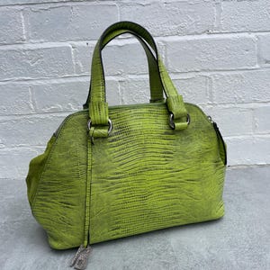 Y2K 00s Vintage Lime Green Leather Twin Handle Bag by Francesco