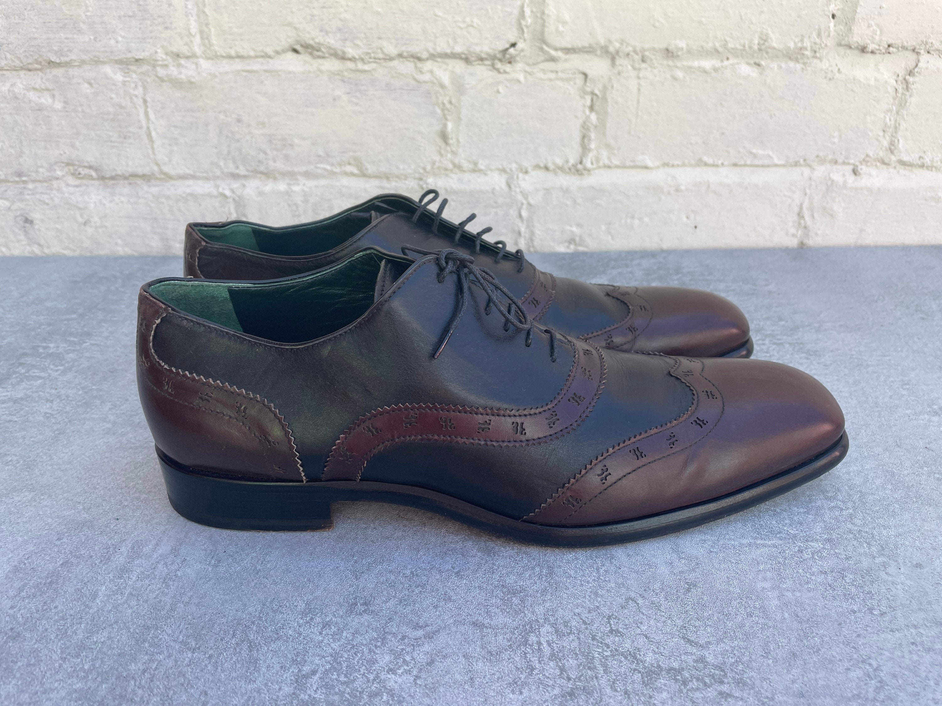 Two toned oxfords store
