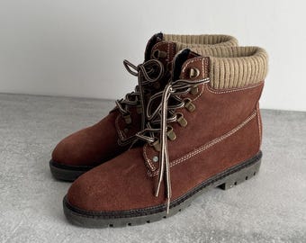 90s Vintage Brown Suede Casual Hiking Style Flat Boots Size UK 5