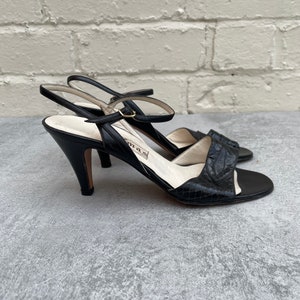 Mid top heels uk
