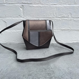 1980s Small Pewter & Silver Faux Leather Shoulder Bag