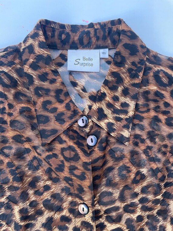 1990s Oversized Leopard Print Button Down Semi Sh… - image 10